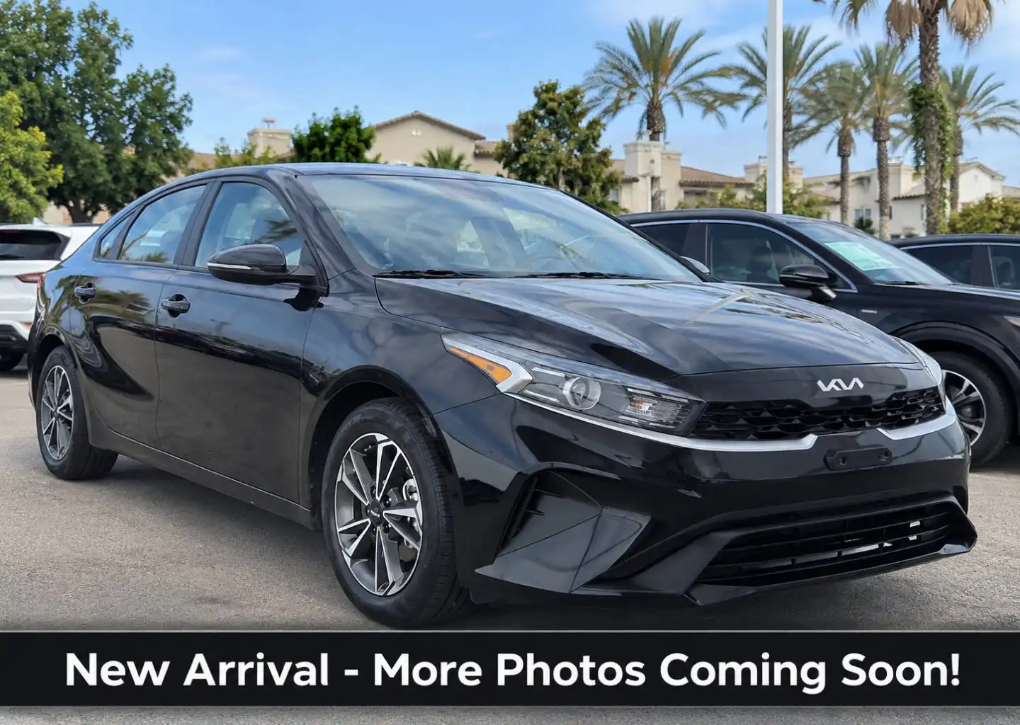 2023 Kia Forte LXS Auto's photo