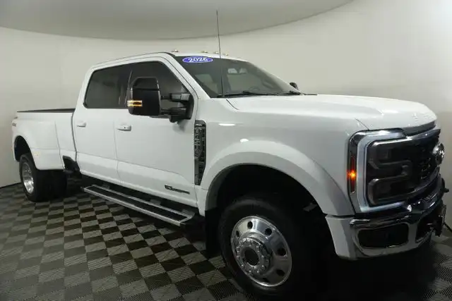 2026 Ford F-450 Lariat 4WD Crew Cab DRW 8' Box's photo