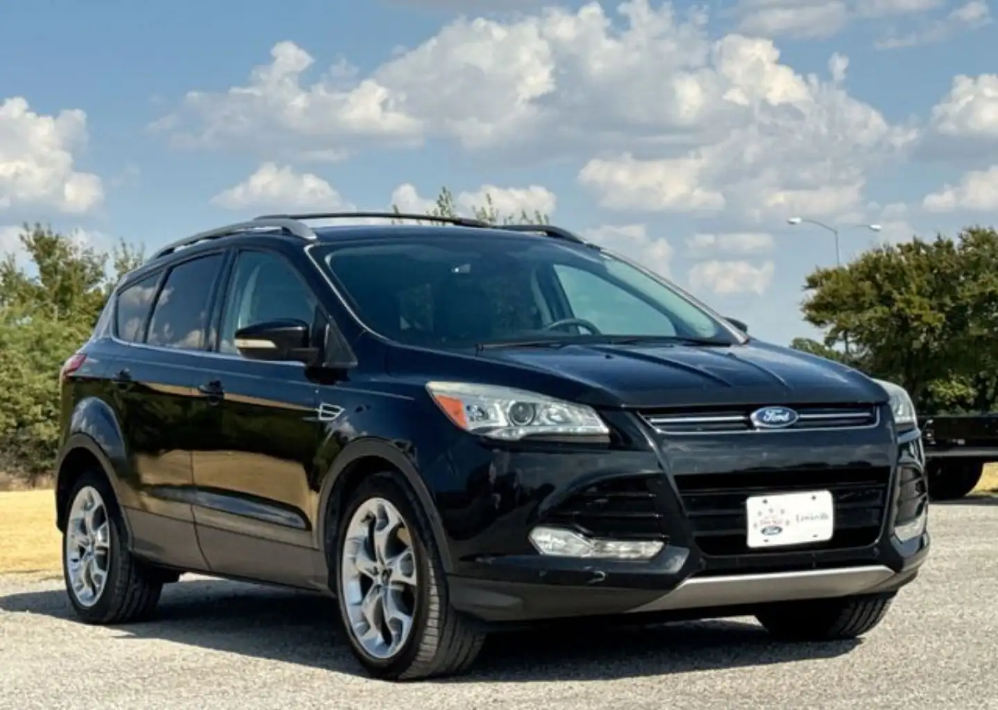 2015 Ford Escape Titanium's photo