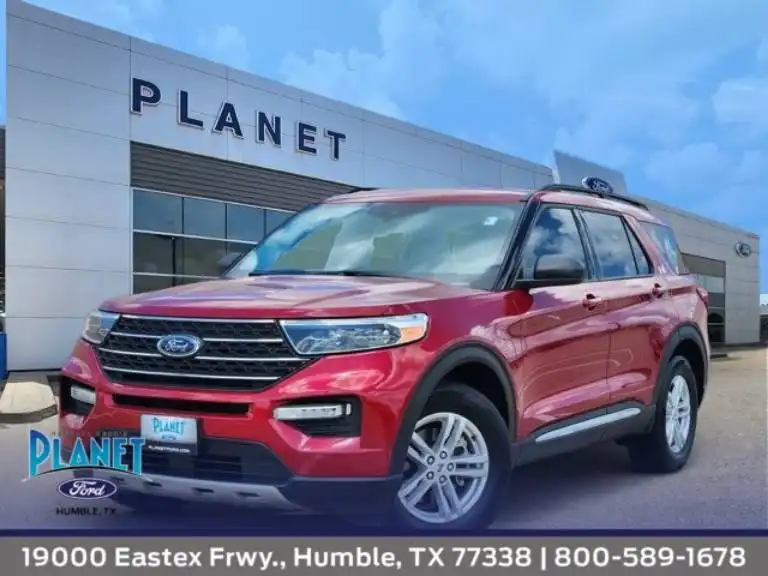 2023 Ford Explorer XLT RWD's photo