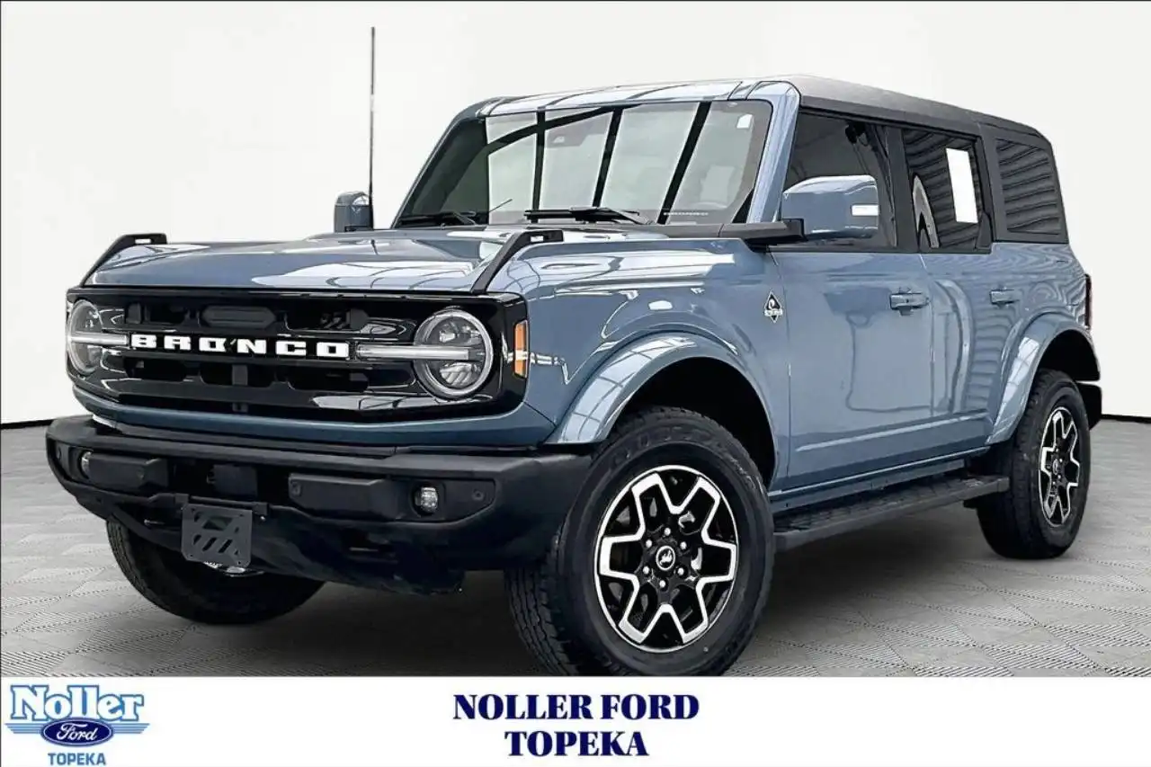 2024 Ford Bronco Outer Banks 4WD's photo