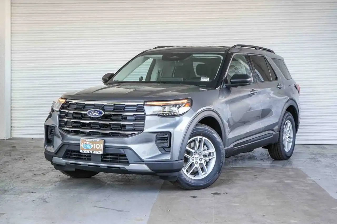 2026 Ford Explorer Active New 2026 Ford's photo