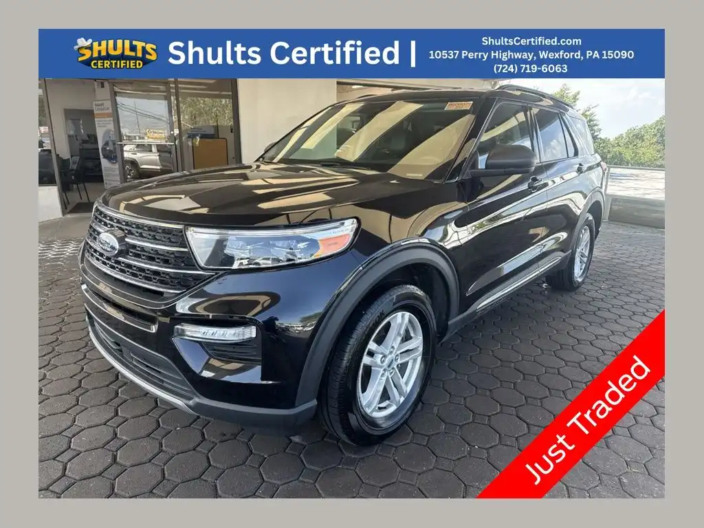 2024 Ford Explorer XLT 4WD's photo