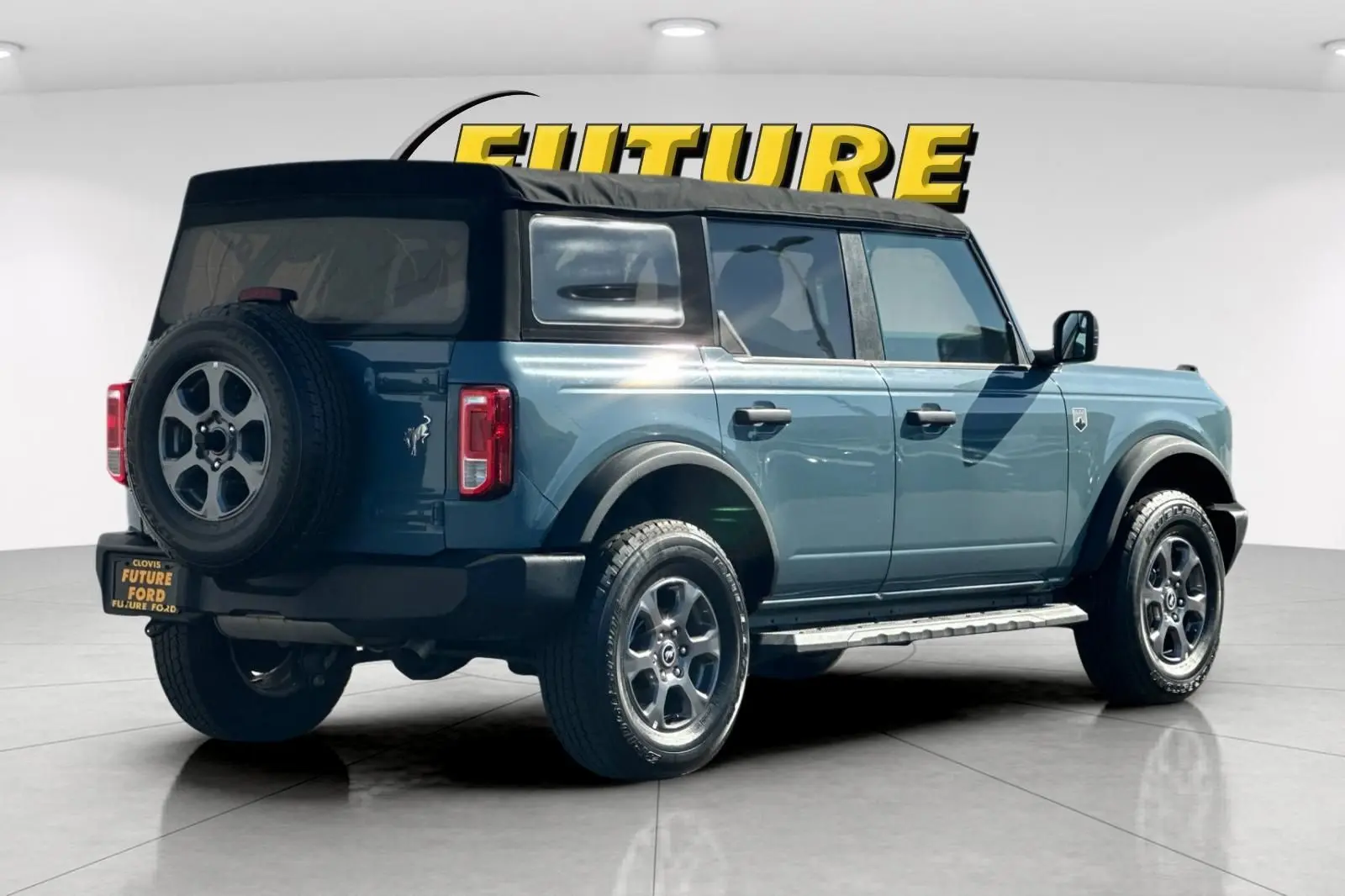 2022 Ford Bronco Big Bend 4WD photo 3