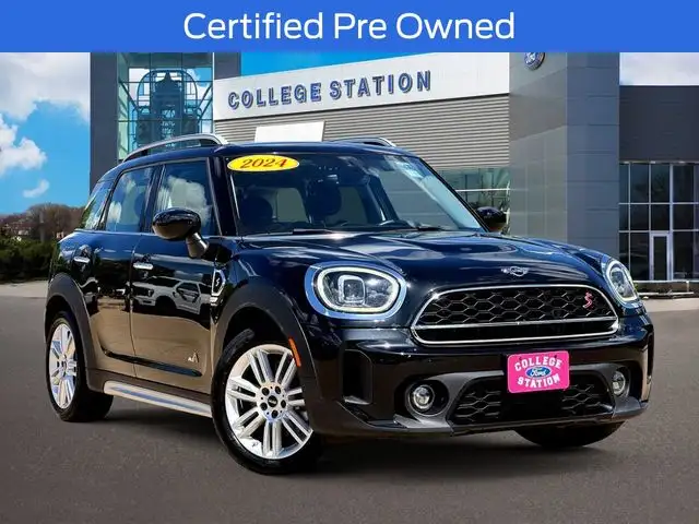2024 MINI Countryman Cooper S ALL4's photo
