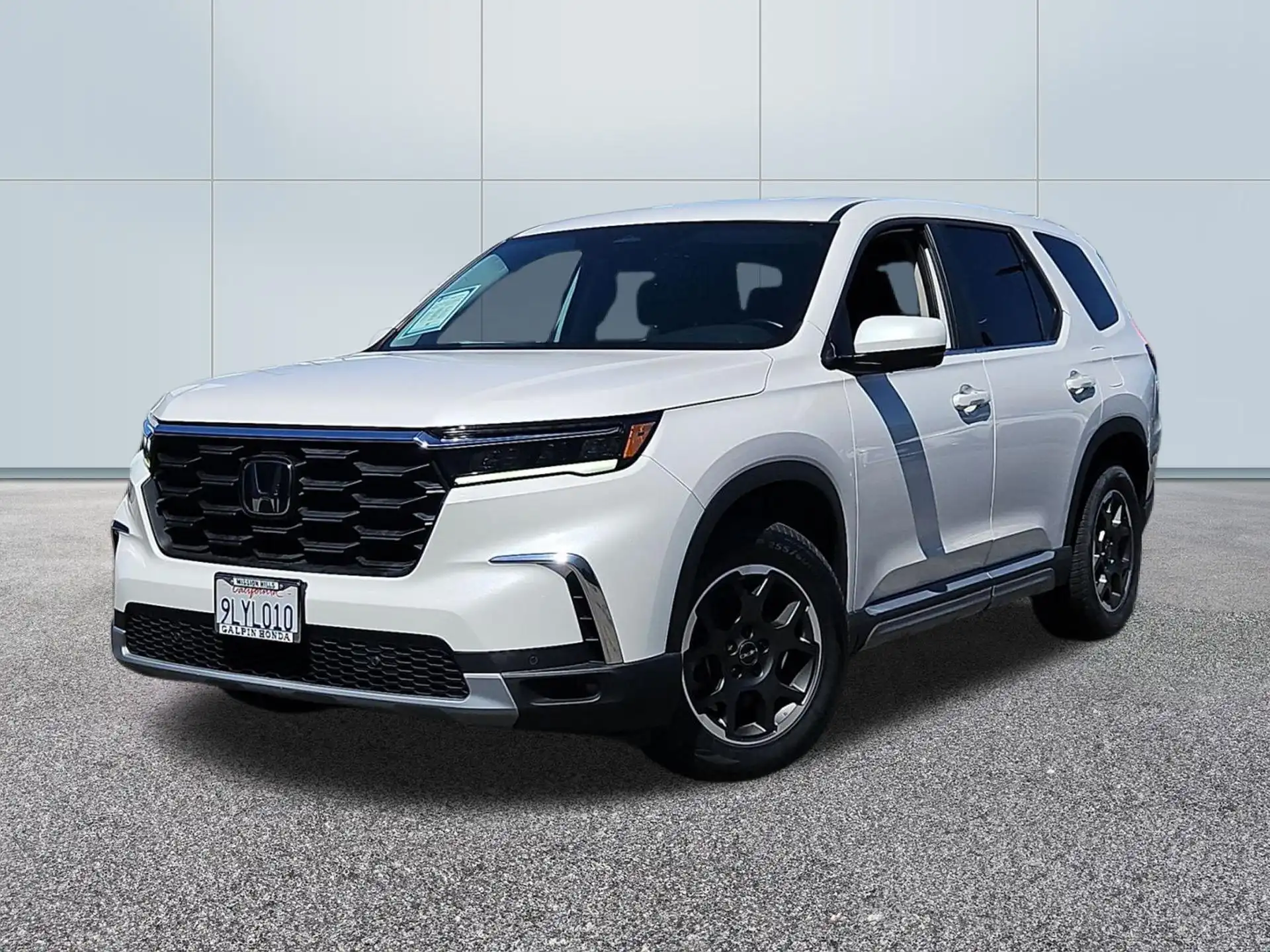 2024 Honda Pilot EX-L AWD 8-Passenger's photo