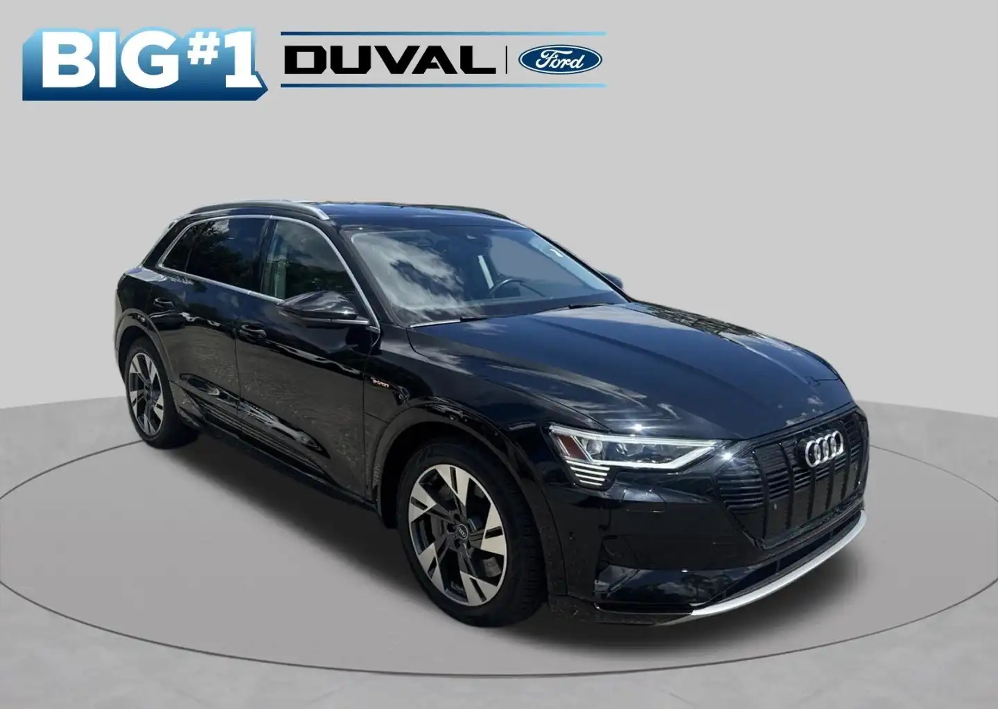 2022 Audi e-tron 95 kWh Premium Plus quattro's photo