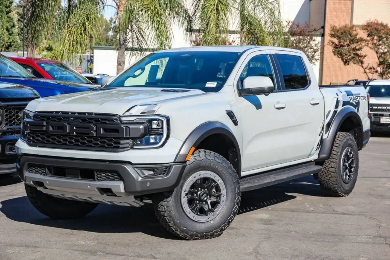 2026 Ford Ranger Raptor 4WD SuperCrew 5' Box's photo