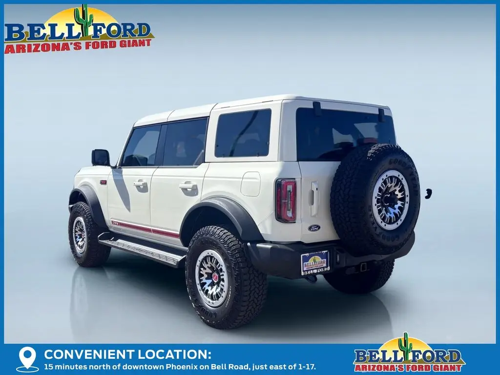 2026 Ford Bronco Outer Banks 4WD photo 4