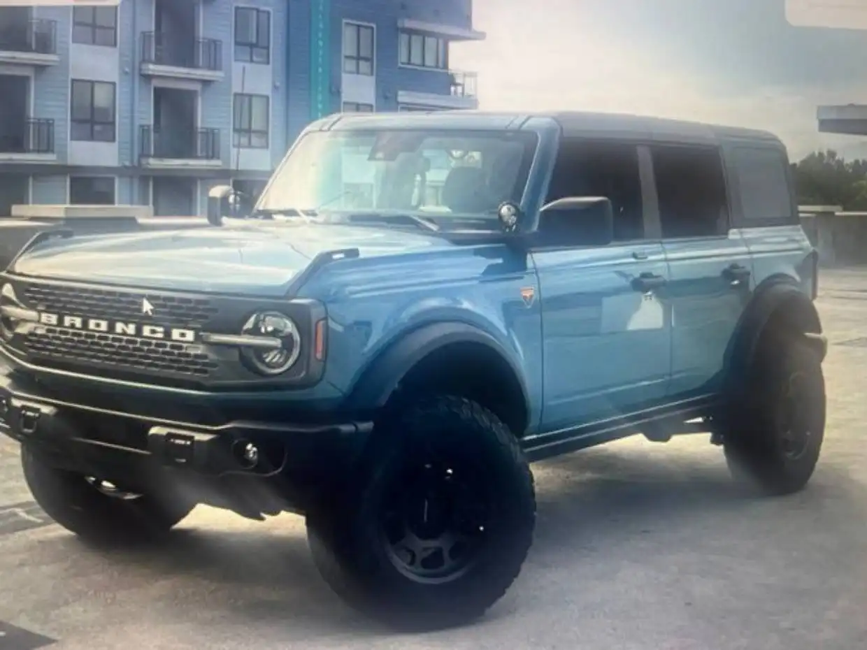 2022 Ford Bronco Badlands 4WD's photo