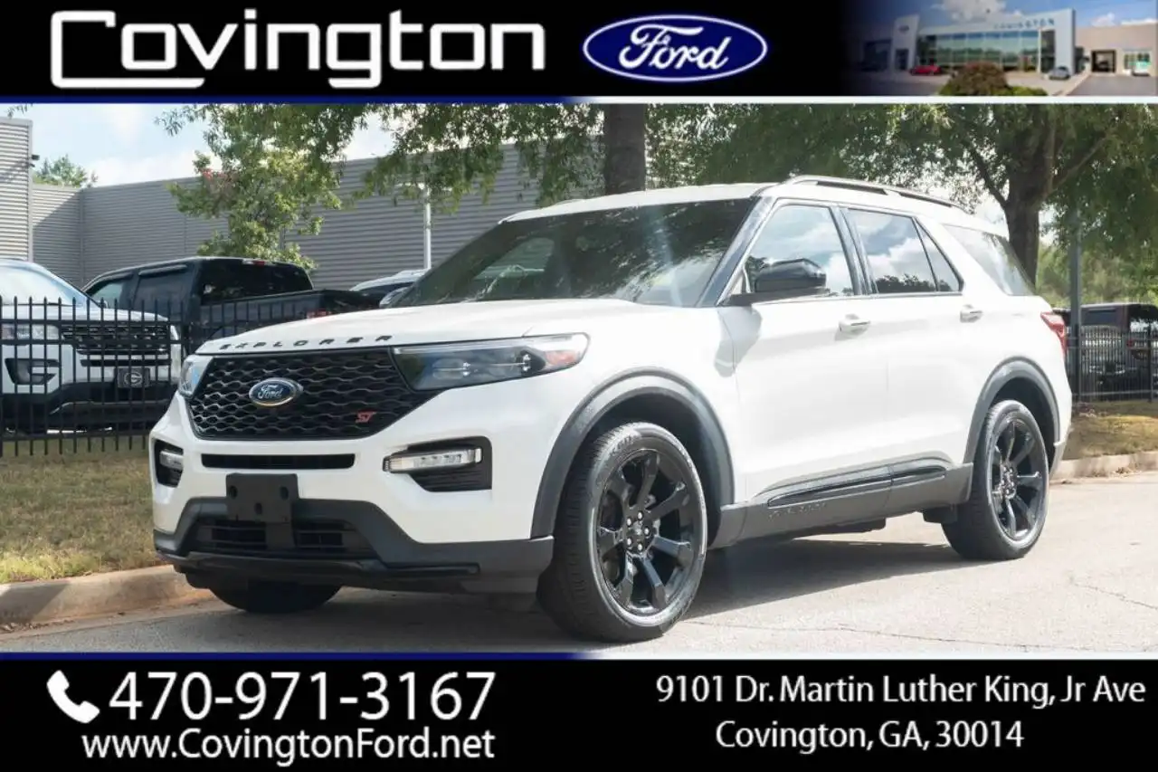 2023 Ford Explorer ST's photo