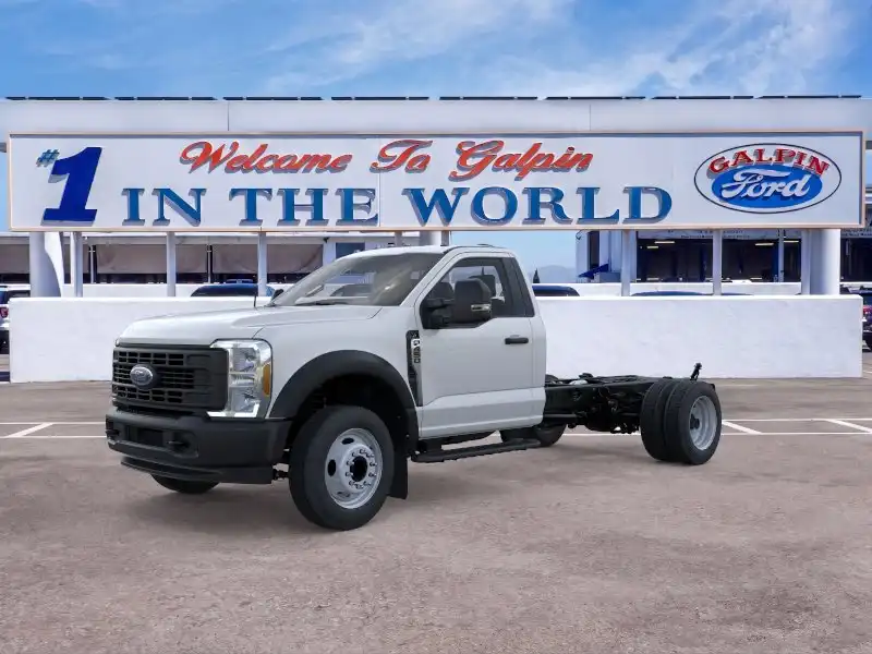2026 Ford F-450 XL Regular Cab DRW 169 in's photo