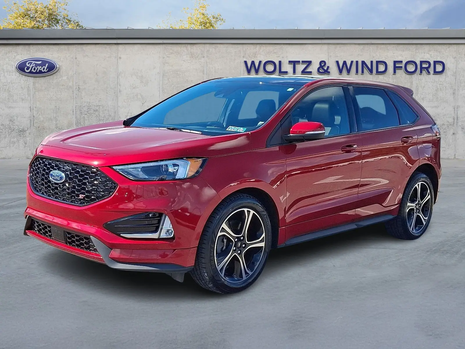 2020 Ford Edge ST AWD photo 3
