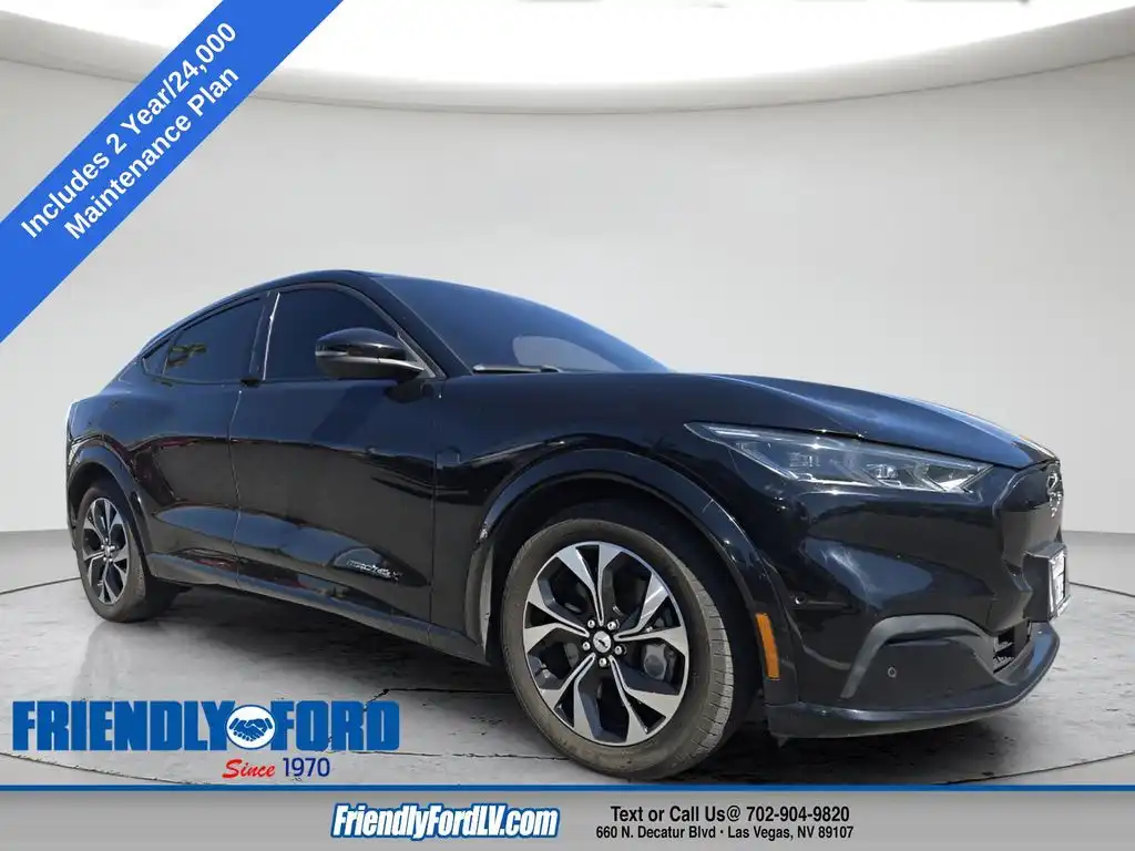 2023 Ford Mustang-Mach-e Premium's photo