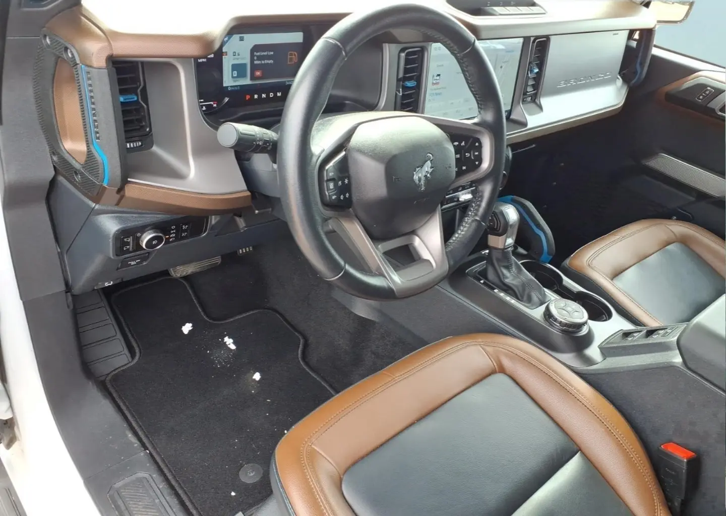 2023 Ford Bronco Outer Banks 4WD photo 5