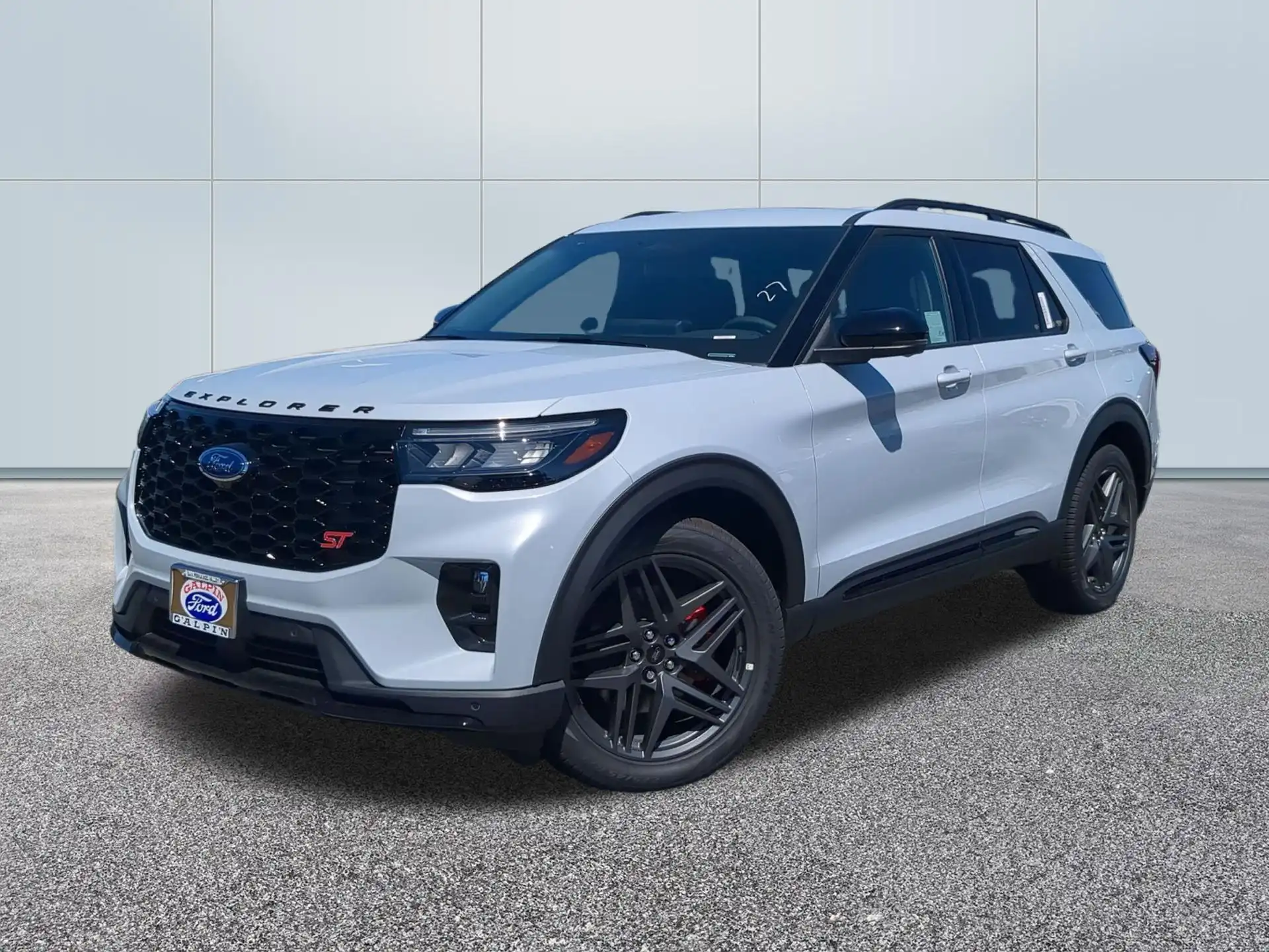 2026 Ford Explorer ST 4WD's photo