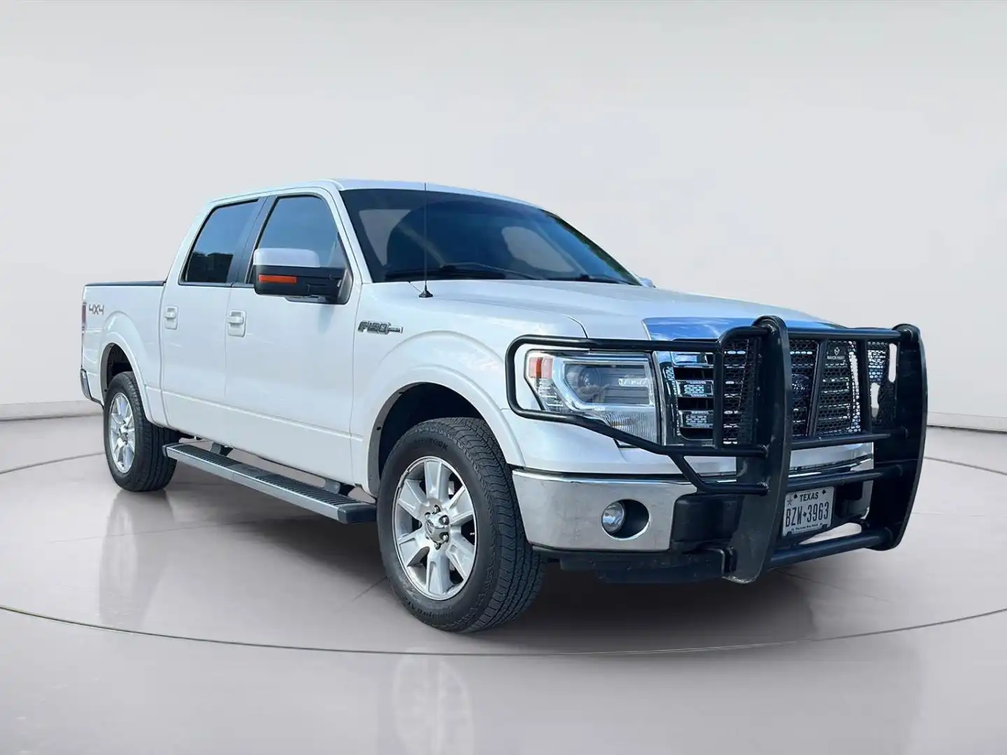 2013 Ford F-150 Lariat 4WD SuperCrew 145 in's photo