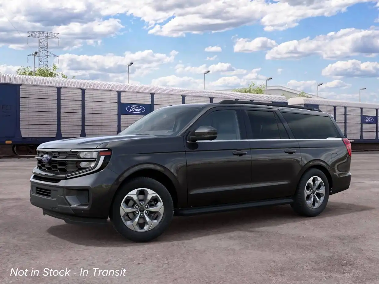 2027 Ford Expedition Active 4WD MAX's photo