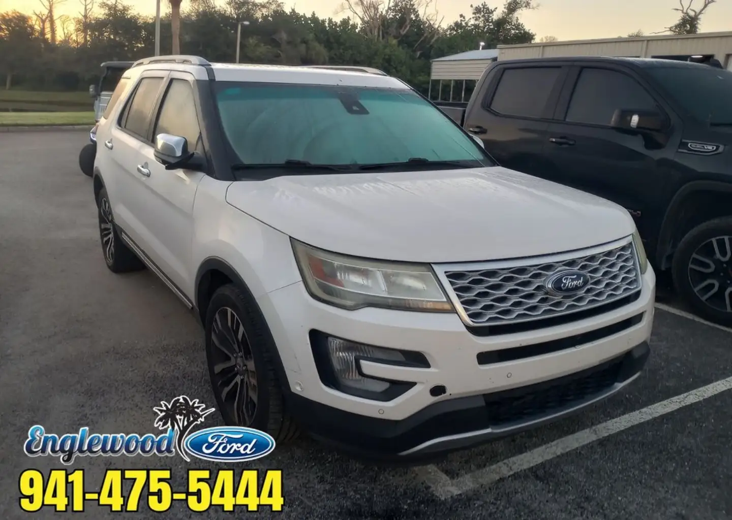 2017 Ford Explorer Platinum 4WD photo 1