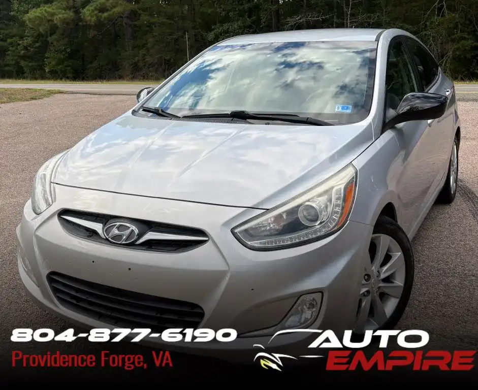 2014 Hyundai Accent GLS 6AT 4-Door's photo