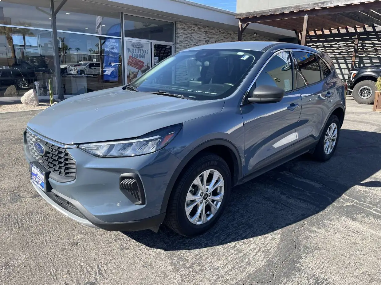 2024 Ford Escape Active AWD photo 1