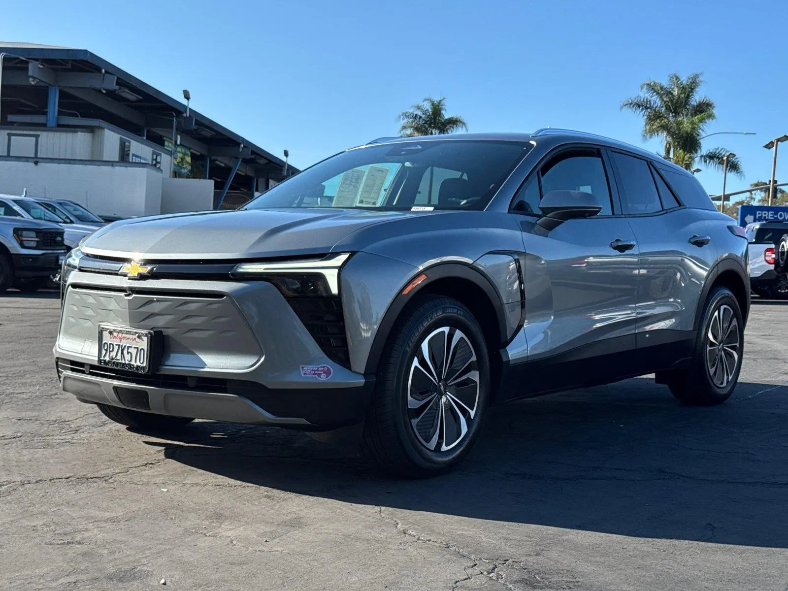 2024 Chevrolet Blazer EV LT AWD photo 4