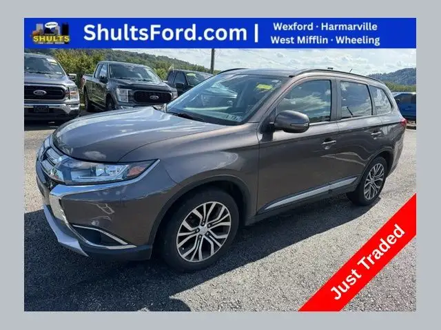 2016 Mitsubishi Outlander SEL S-AWC's photo