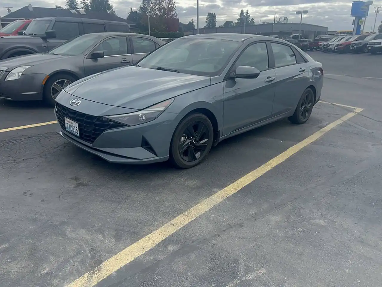2023 Hyundai Elantra 1.6 Hybrid Blue's photo