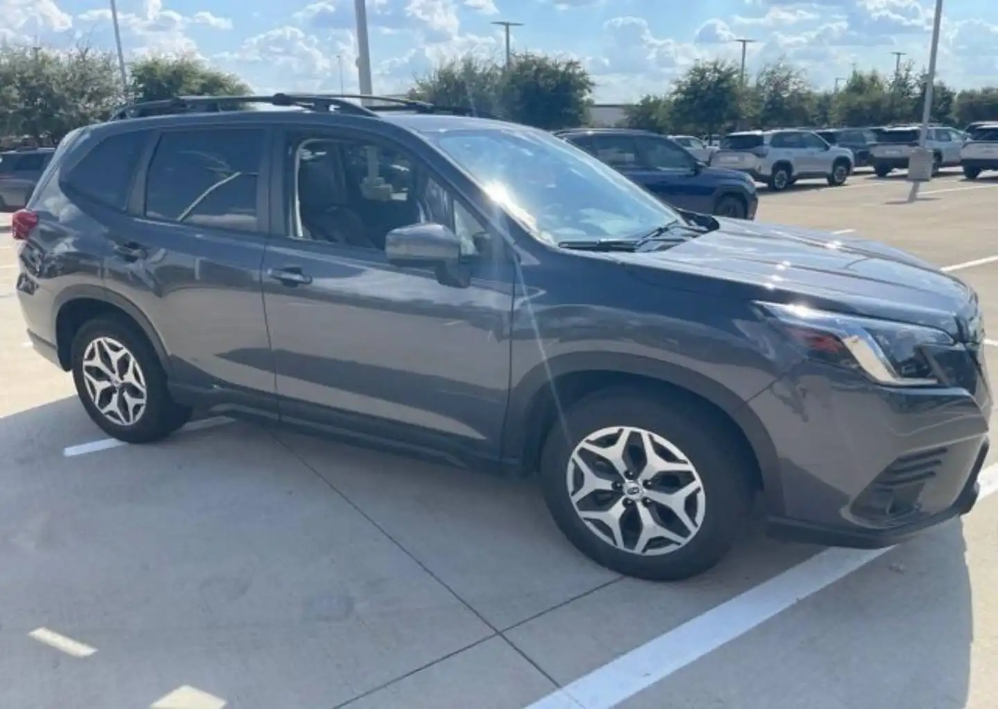 2024 Subaru Forester Premium's photo