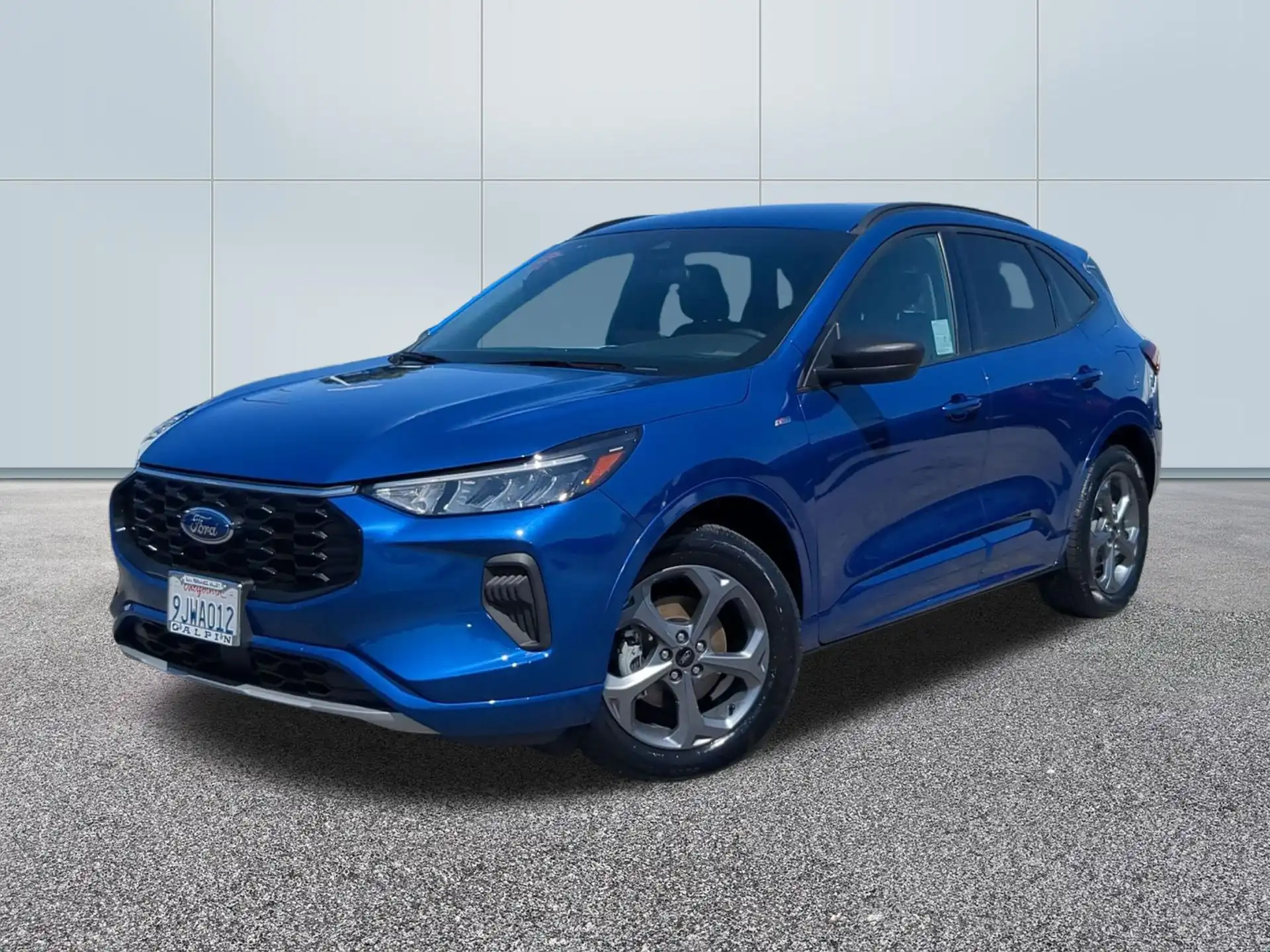 2023 Ford Escape Hybrid ST-Line FWD's photo