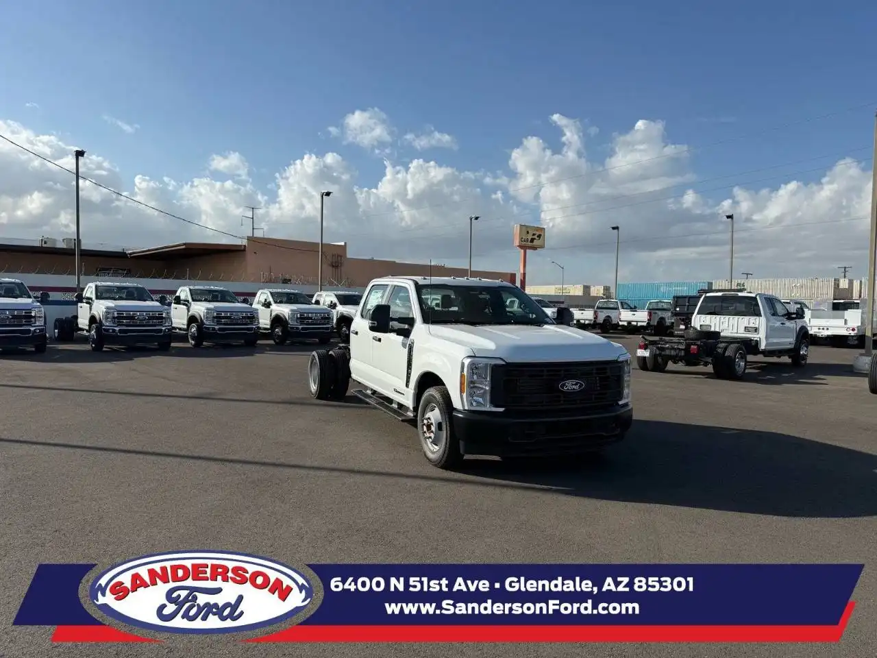 2027 Ford F-350 XL Crew Cab DRW 179 in's photo