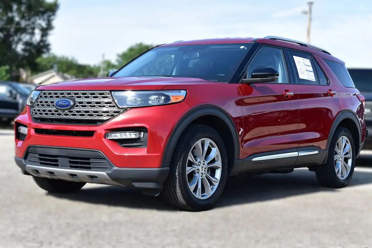 2024 Ford Explorer Limited 4WD's photo