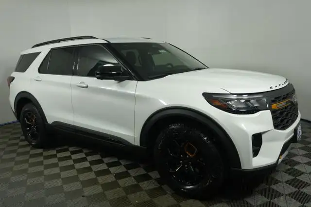 2026 Ford Explorer Tremor 4WD's photo