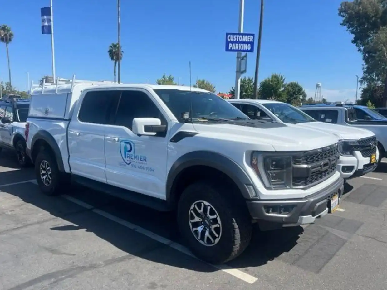 2021 Ford F-150 Raptor 4WD SuperCrew 5-1/2' Box's photo