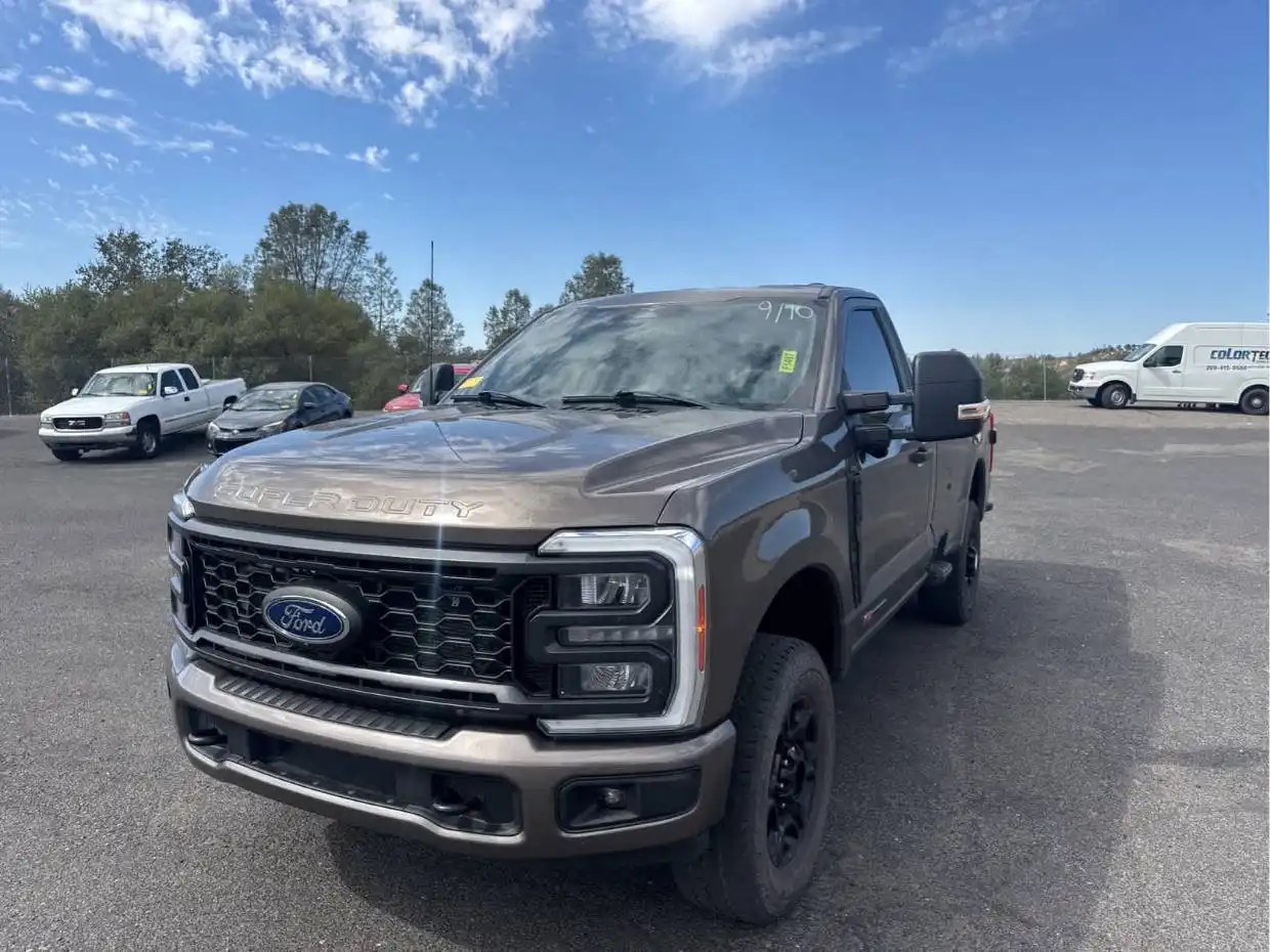 2023 Ford F-250 XL 4WD Regular Cab 8' Box's photo