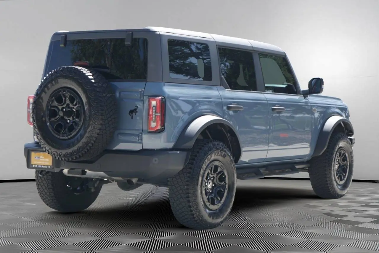 2024 Ford Bronco Wildtrak 4WD photo 5