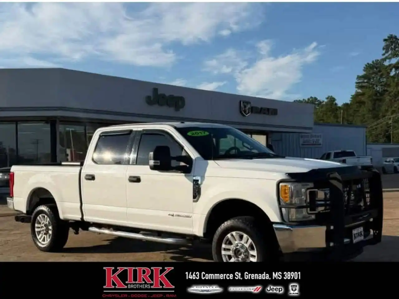 2017 Ford F-250 XLT 4WD Crew Cab 8' Box's photo