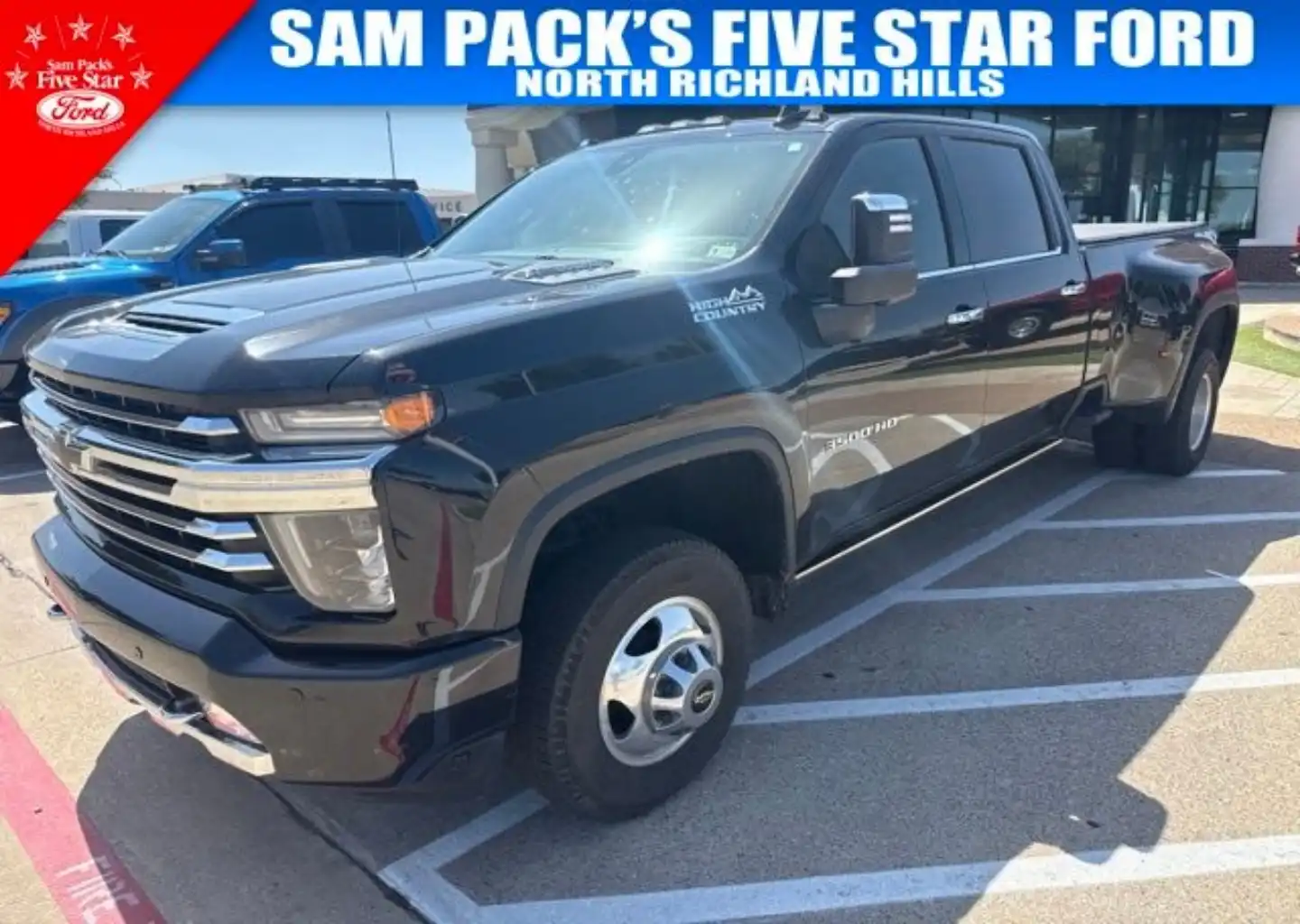 2021 Chevrolet Silverado HD High Country 4WD Crew Cab Long Box DRW's photo