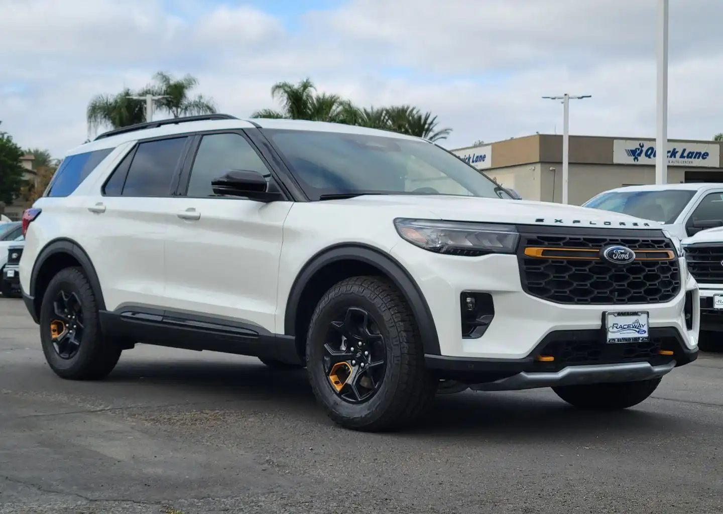 2026 Ford Explorer Tremor 4WD's photo