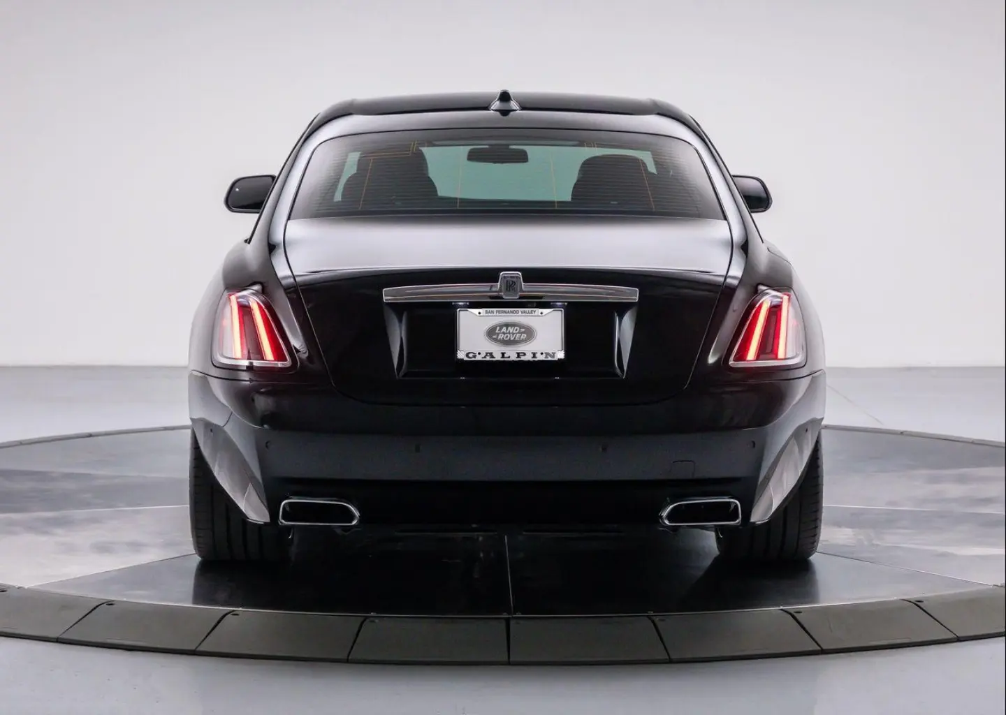 2025 Rolls-Royce Ghost Base photo 4