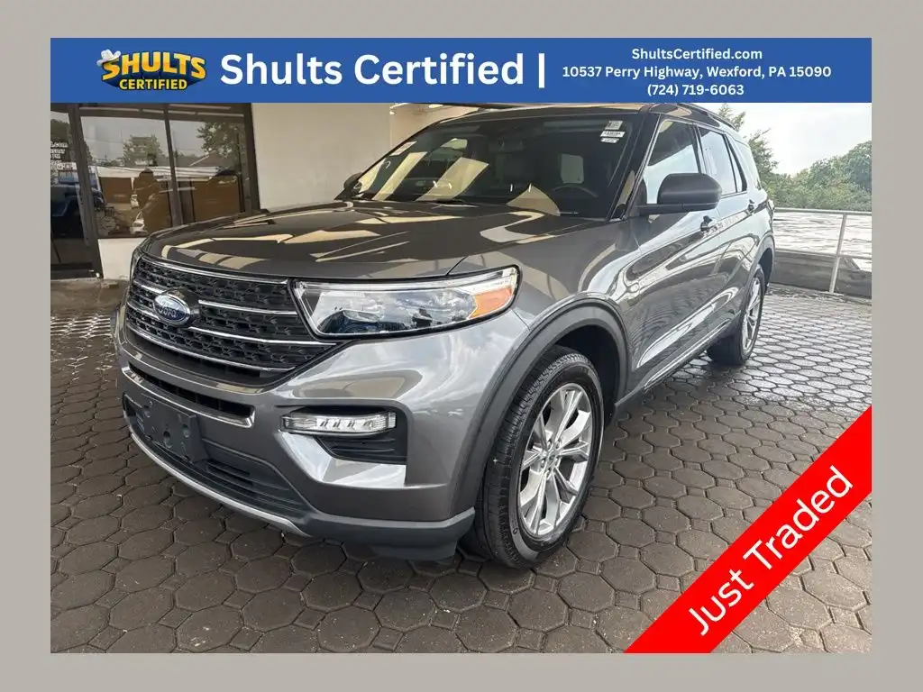 2022 Ford Explorer XLT 4WD's photo
