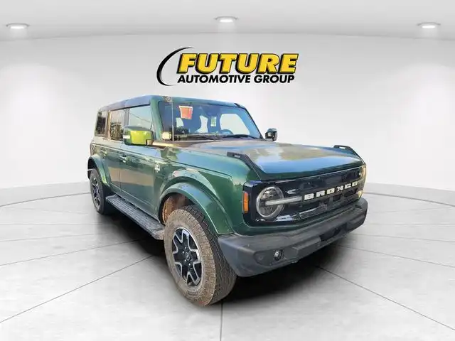 2023 Ford Bronco Outer Banks 4WD's photo