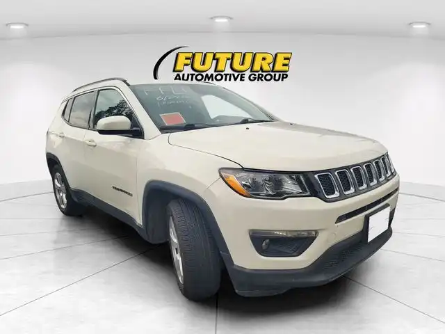 2019 Jeep Compass Latitude's photo