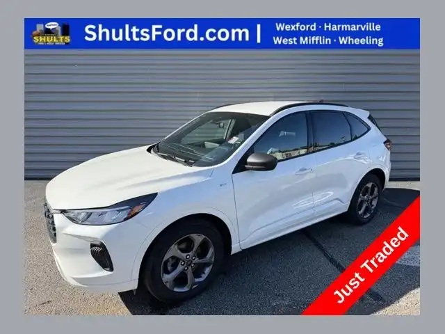 2023 Ford Escape ST-Line AWD's photo
