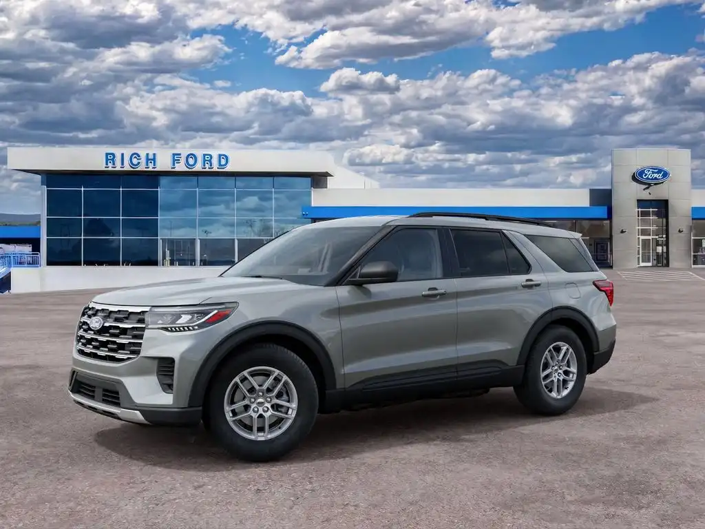 2027 Ford Explorer Active RWD 200A's photo