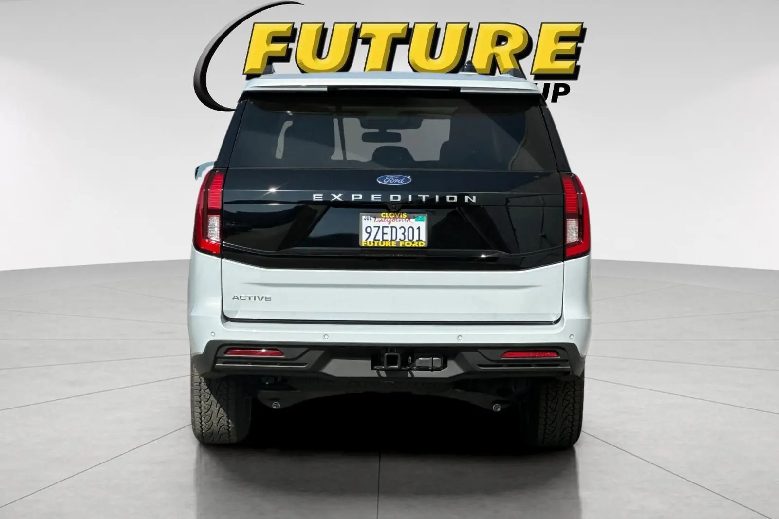 2026 Ford Expedition Active 4WD photo 4
