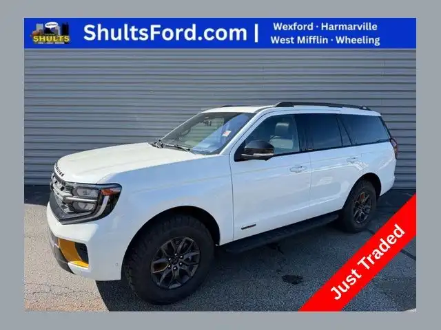 2025 Ford Expedition Tremor 4WD's photo