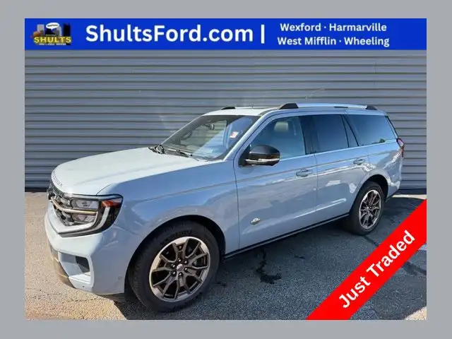 2025 Ford Expedition King Ranch 4WD's photo
