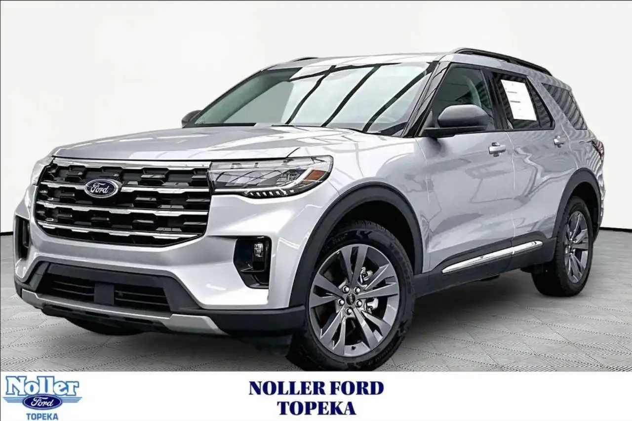 2025 Ford Explorer Active 4WD PL535's photo