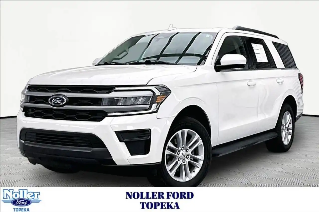 2024 Ford Expedition XLT 4WD's photo
